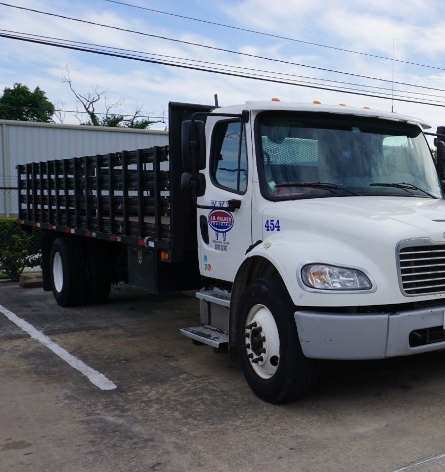 Dedicated stakebed truck